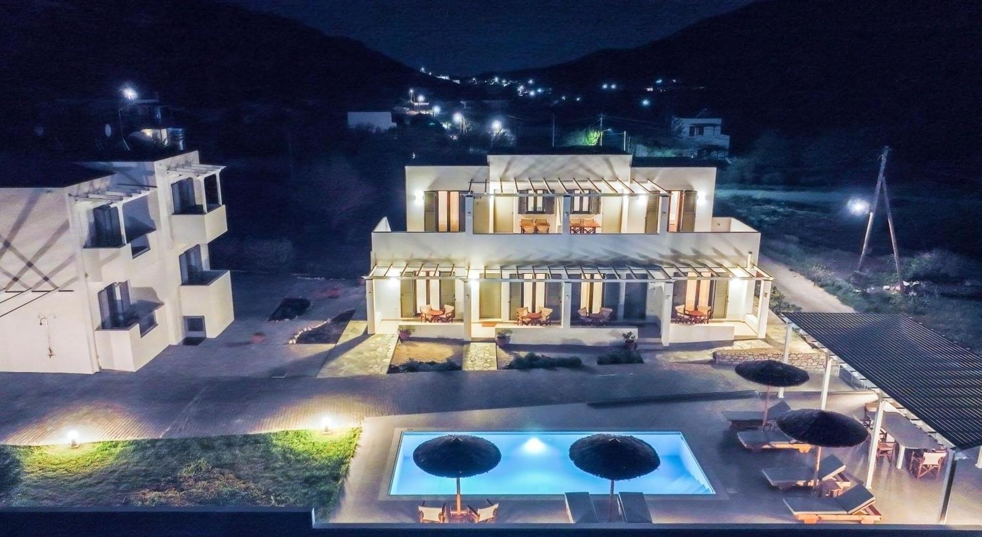 Achilli Apartments สกีรอส ภายนอก รูปภาพ