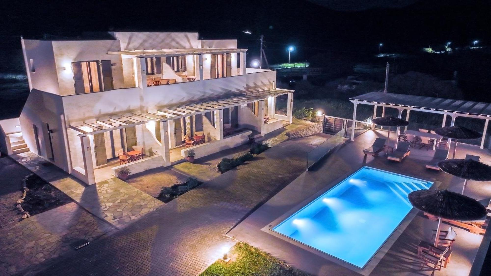 Achilli Apartments สกีรอส ภายนอก รูปภาพ